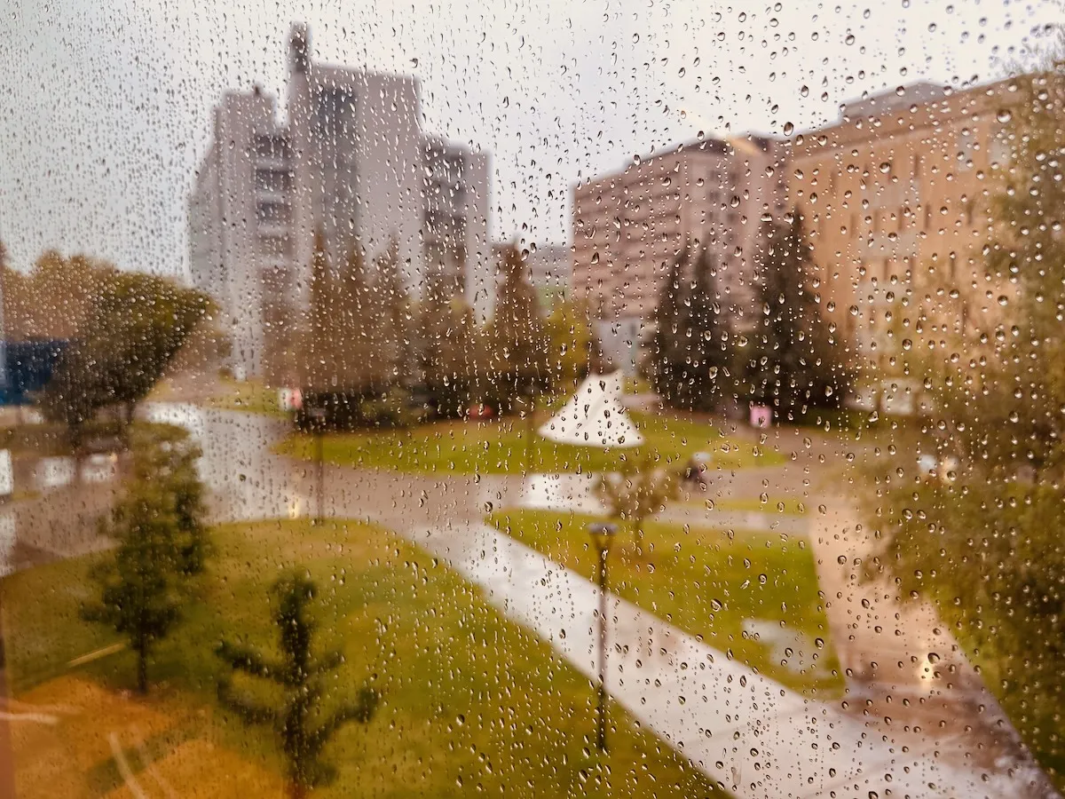 rainy campus